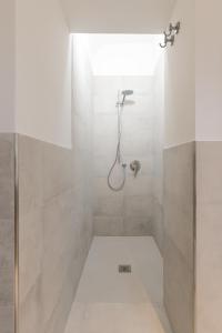 Keys of Italy - Masai - Albero 2 - One bedroom flat 1st floor by train station