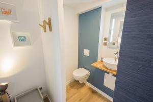 B&B / Chambres d'hotes Wood'n Sea Surf Lodge - Auberge De Jeunesse : photos des chambres