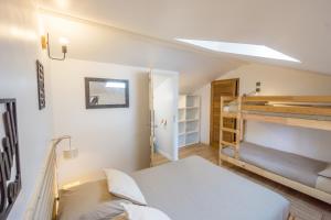 B&B / Chambres d'hotes Wood'n Sea Surf Lodge - Auberge De Jeunesse : photos des chambres