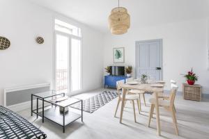 Appartements Sunny Relaxing Apartement : photos des chambres