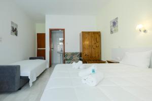 Revekka Rooms Chania Greece