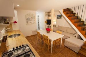 Barbarossa House with parking 