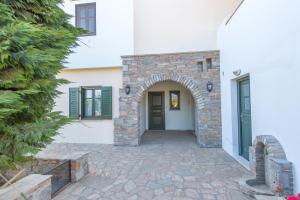 Polykarpos Villa Naxos Greece