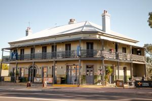 The Family Hotel Maitland