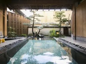 平野屋 (Hiranoya)