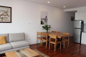 Davidduc s Spacious Apartment -46 Xom Chua