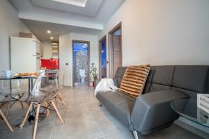 Savvas Luxury Suites