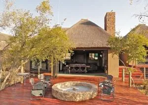 Feeskraal Lodge - Mmukubyane