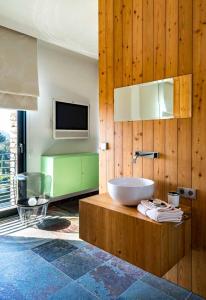 B&B / Chambres d'hotes BB 12 LUBERON chambres d'hotes contemporaines : photos des chambres