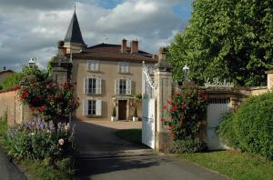 Пансионат Chateau de la Fléchère Blacé Франция