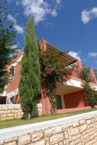 KM Apartments Corfu Greece