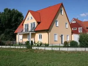 Ferienwohnungen Schlossblick - Büchelberg