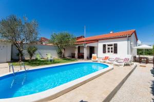 3 hviezdičkov&yacute; chata House Damir Peru&scaron;ki Chorv&aacute;tsko