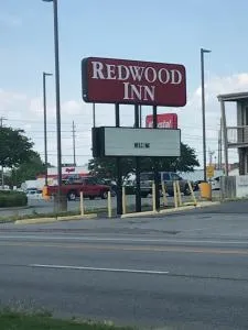 Redwood Inn - 加兹登