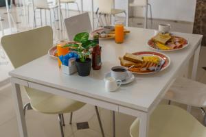 The Shades Hotel 50 meter Beach Front