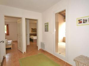 Villas Beautiful Villa in Saumane de Vaucluse with Garden : photos des chambres