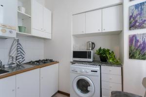 Love & Smile Apartment by RentComo