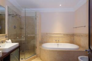 Ballito Manor View 605 - With Generator