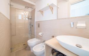Camera Tripla Standard con Vista Mare
