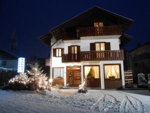 1 csillagos hotel Garni Sorano Pinzolo Olaszorsz&aacute;g
