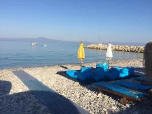 Agali 1 Mesonet In Front Of The Sea - Akrogiali