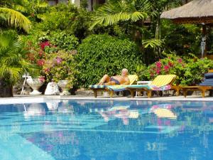 Palm Beach Hotel Bali