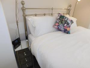 Kingsway Apartment