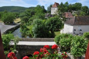 Hotels Logis Auberge de l'Ile : photos des chambres