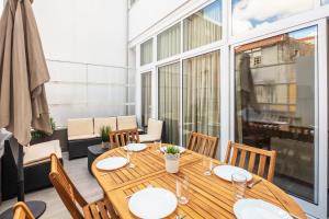 Camarinha Oporto Apartments