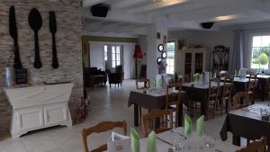 Hotels Le Mareuillais Hotel-Restaurant : photos des chambres