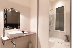 Appartements Charlie Chaplin 2 pieces 3 etoiles calme plein centre de Cannes, 5mn des plages et Palais : photos des chambres