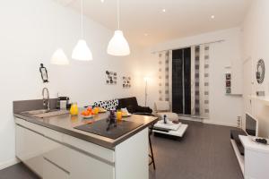 Appartements Charlie Chaplin 2 pieces 3 etoiles calme plein centre de Cannes, 5mn des plages et Palais : photos des chambres