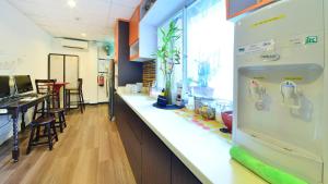 Giường trong Phòng ngủ Tập thể cho cả Nam và Nữ 9 Giường (Bed in 9-Bed Mixed Dormitory Room)