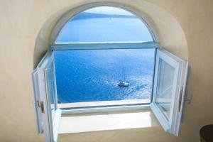 Kastro Oia Houses Santorini Greece