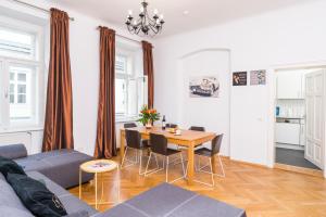 Two-Bedroom Apartment room in Belvedere Suite by welcome2vienna