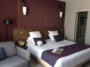 Hotels Best Western Le Duguesclin Hotel-Restaurant : Chambre Familiale