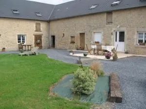 Ferme de Montigny (Chambres) - Longueville