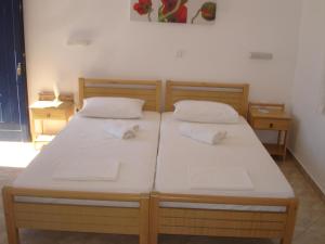 Angelos Rooms Irakleia-Island Greece