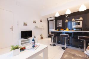 Appartements Nature 2 pieces 3 etoiles calme plein centre cannes 5 mn des plages et Palais : photos des chambres