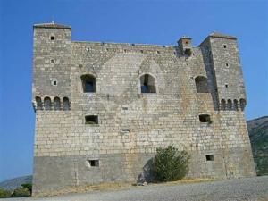 Apartmani Pod Nehajem 