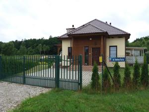 Ferienhaus Domek w Dolinie Teczy Dębina-Ustka Polen