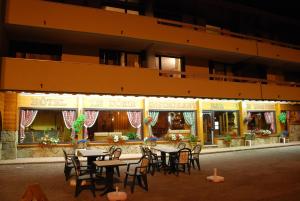 Hotels Hotel Le Dome : photos des chambres