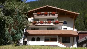 Garni Mathonerhof - Mathon