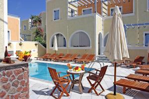 Sellada Apartments Santorini Greece