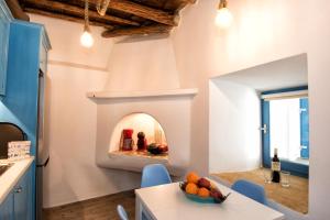 Gavrion's Nest - Premium Cycladic Studio Andros Greece