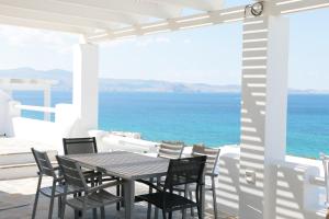 Apricot and Sea Luxury Villas Naxos Greece