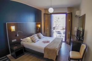 Hotels Les Flots Bleus : photos des chambres