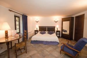 Hotels L'Enclos des Lauriers Roses : photos des chambres