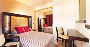 MLL Mediterranean Bay - Adults Only