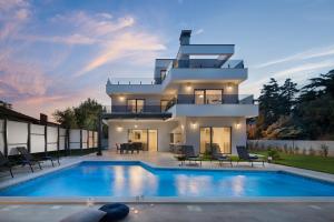 Ferienhaus Villa K Premantura Kroatien